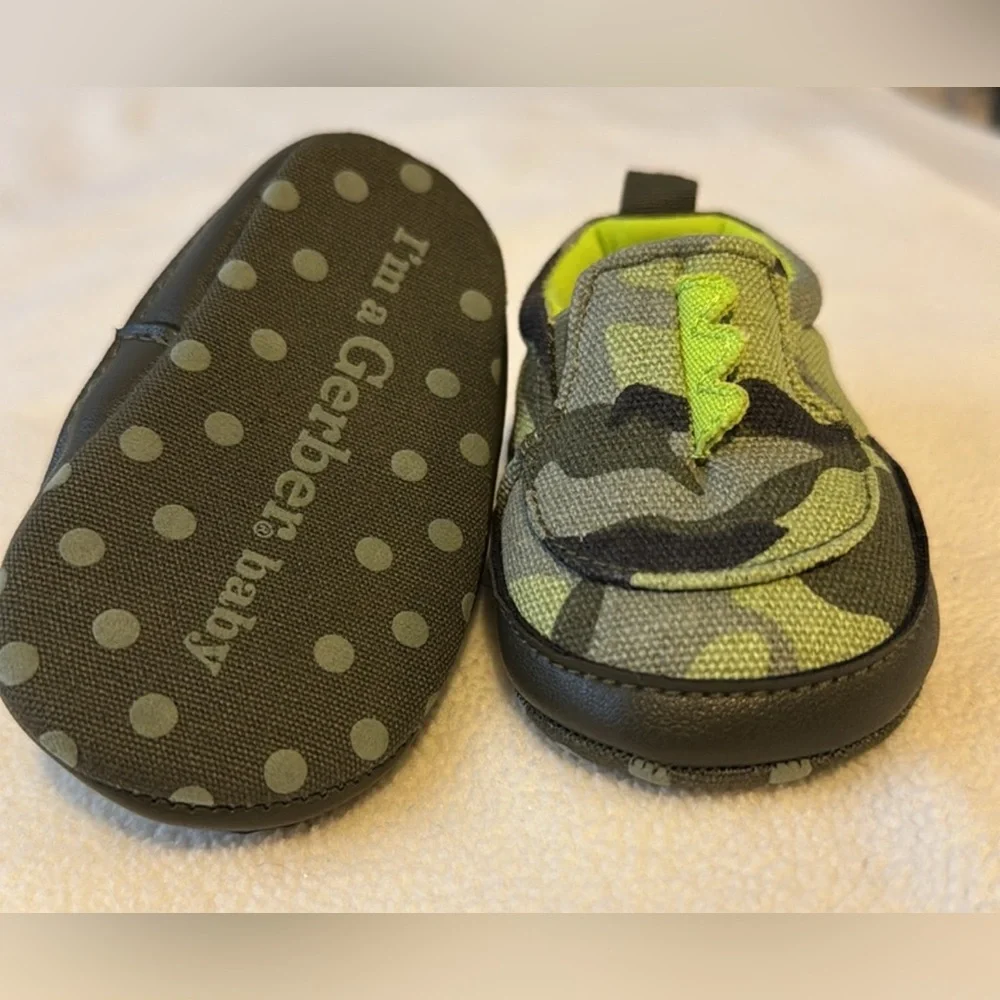 31pcs Newborn Boys Clothing & 1 Pair Shoes - Picture 3 of 15